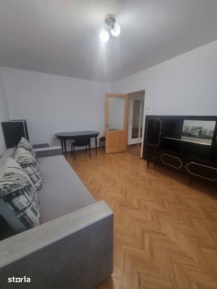 Apartament cu 2 camere decomandat în Alexandru cel Bun