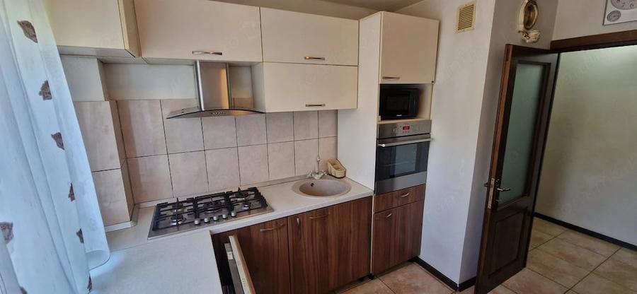 Apartament 3 camere decomandat, 67 mp, etaj 1/4 zona Rovine - 5