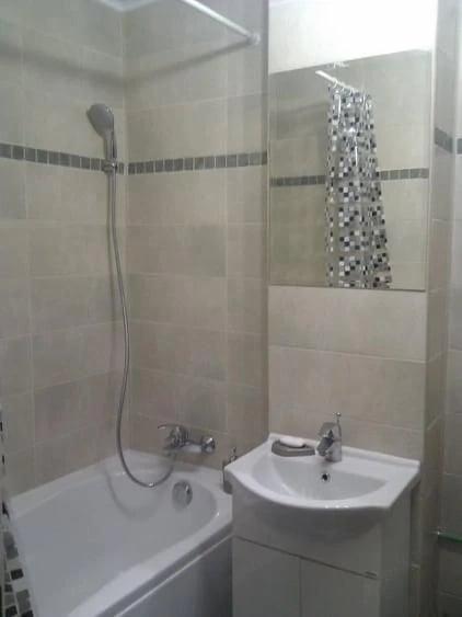 Garsonieră decomandată în Decebal