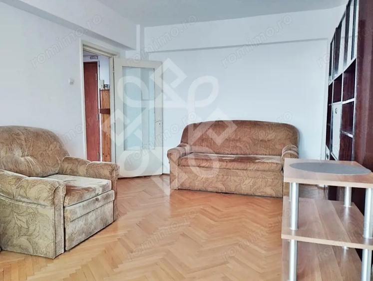 Apartament cu 2 camere decomandat în Decebal