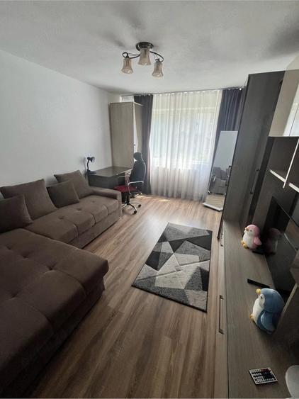 Apartament cu 2 camere semidecomandat în Ultracentral