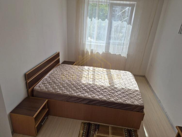 Apartament cu 2 camere decomandat, mobilat în Central
