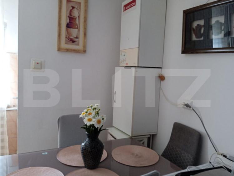 Se inchiriaza o camera intr un apartament, pentru fete in Ma - 4