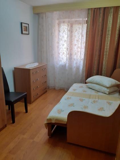 Apartament cu 3 camere de inchiriat: zona Brotacei, Tomis Nord - 3