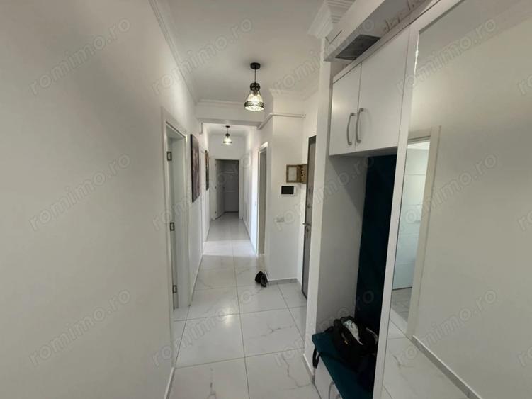 Apartament cu 3 camere decomandat, mobilat în Energia