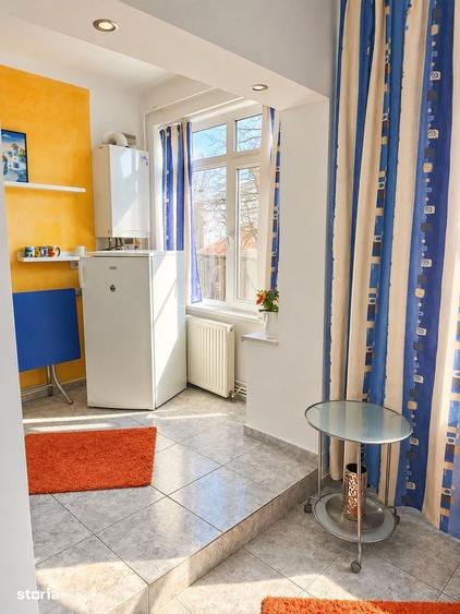 Apartament cu 2 camere decomandat în Basarab