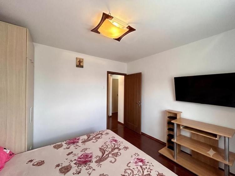 Apartament 3 camere, 2 bai, centrala proprie, Malu Rosu, Ploiesti - 11