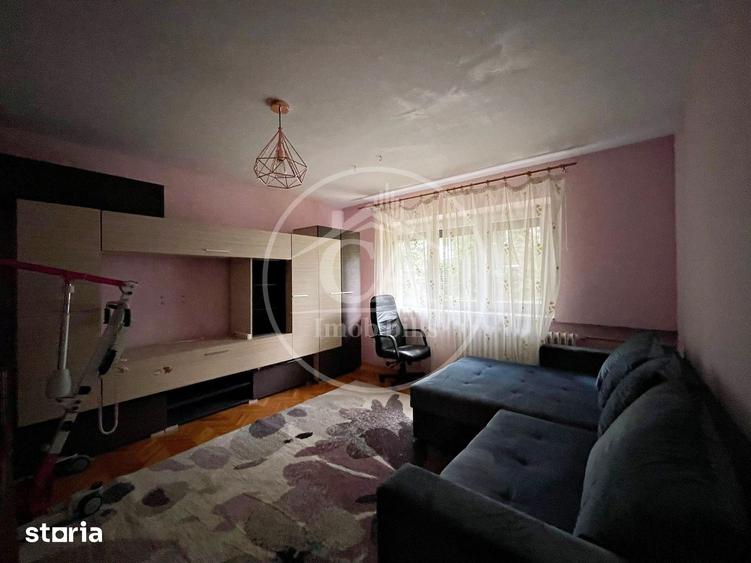 Apartament cu 3 camere decomandat în Rogerius