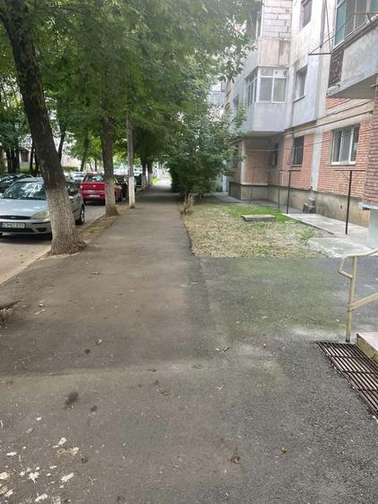 Aparatment 3 camere bloc F3 sc B ap 1 - 5