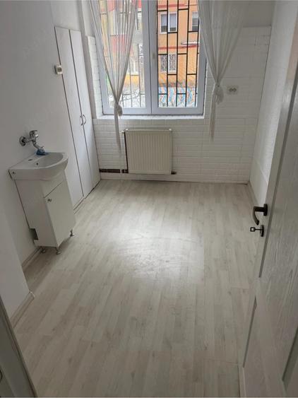 Spațiu comercial, de 70 mp, în 15 Noiembrie