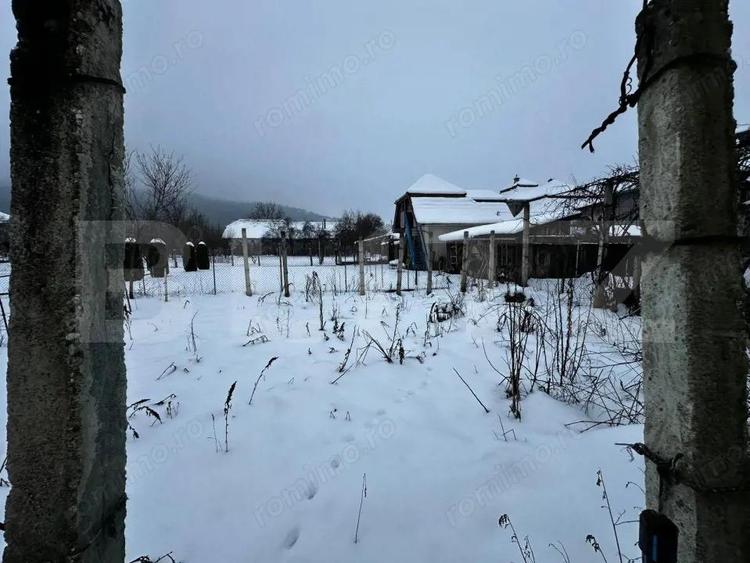 Casă cu 6 camere cu Teren 800 Mp în Ultracentral