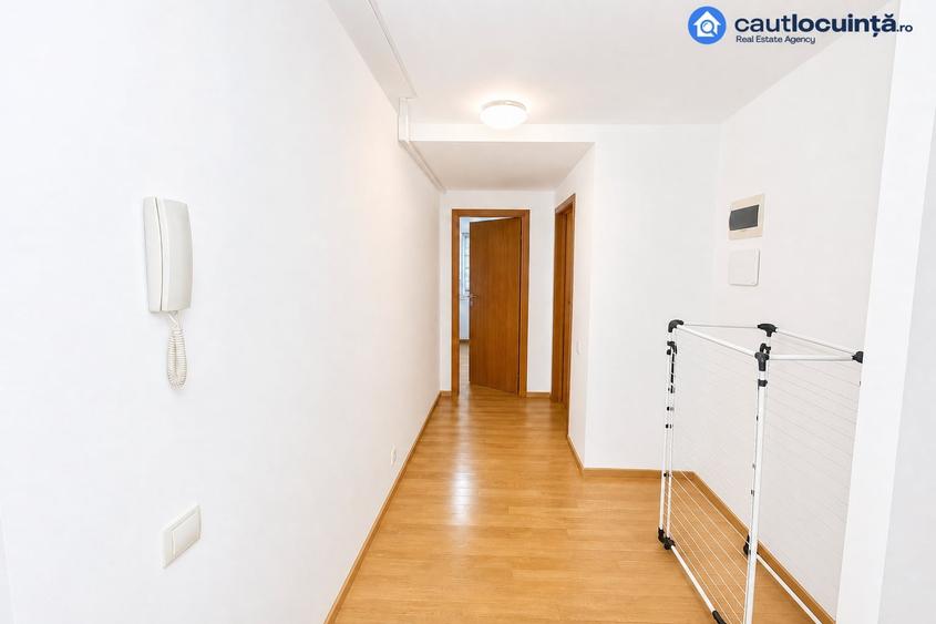 Apartament cu 3 camere decomandat, mobilat în Păcii
