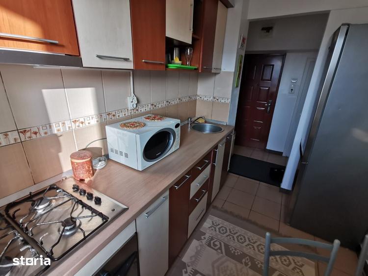 Apartament cu 2 camere semidecomandat în Astra