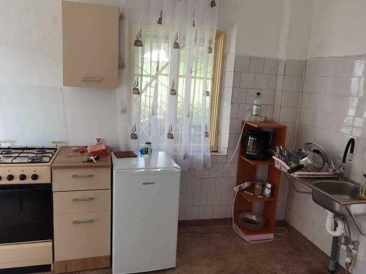 Casă cu 3 camere cu Teren 540 Mp în Central