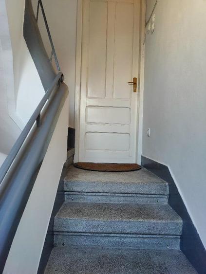 Apartament cu 3 camere decomandat în Primăverii