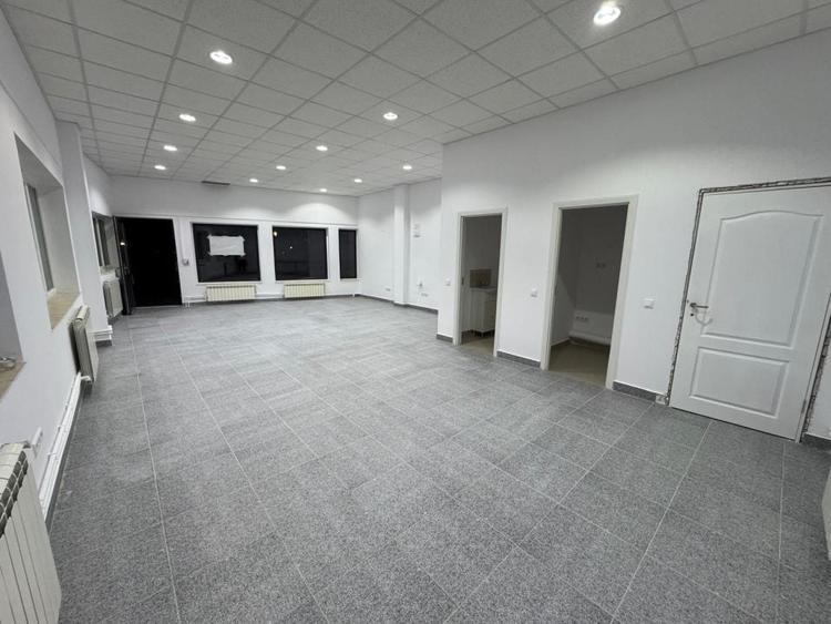 Spațiu comercial, de 61.5 mp, în Mogoșoaia