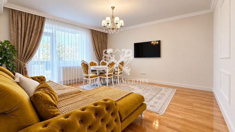 Apartament cu 3 camere decomandat, mobilat în Sânnicoară