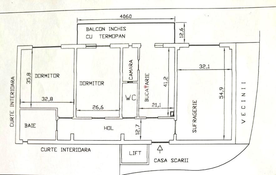 Apartament cu 3 camere decomandat în Astra — fotografia 3