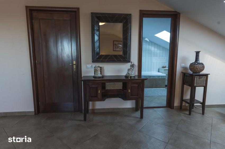 Apartament cu 5 camere în Sângeorgiu de Mureș