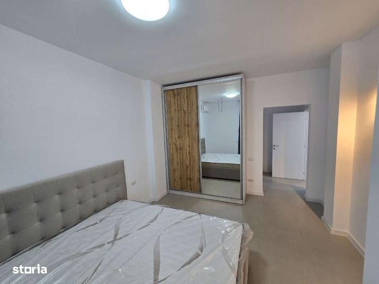 Apartament cu 3 camere decomandat în Tunari