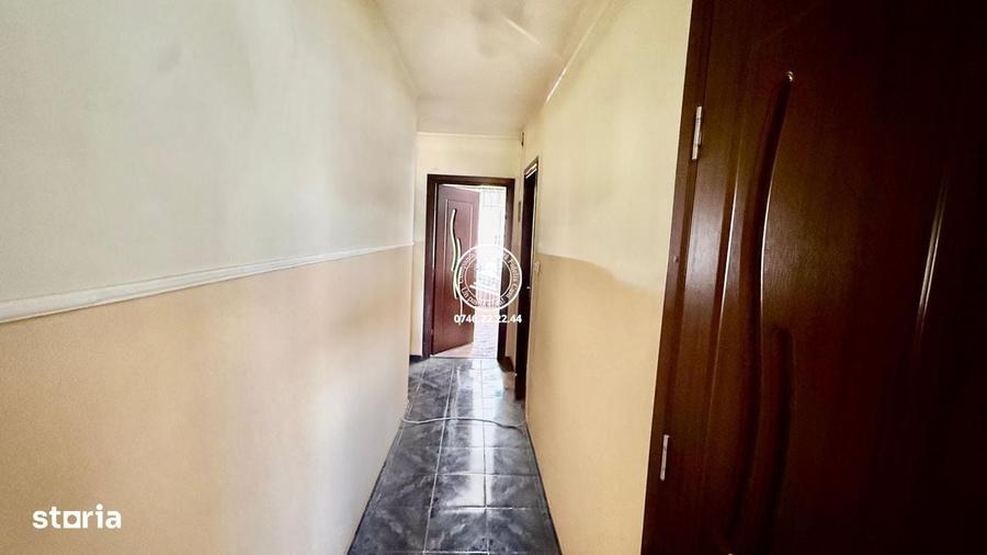 Apartament cu 4 camere în Alexandru cel Bun