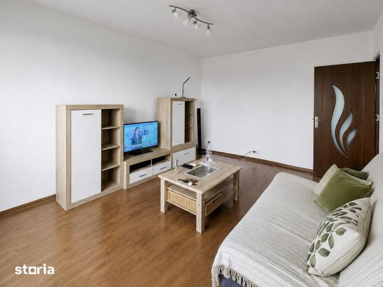 Apartament cu 2 camere, mobilat în Soarelui