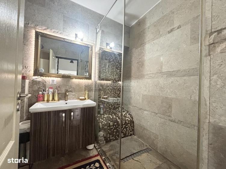 Casă cu 3 camere cu Teren 200 Mp în Central