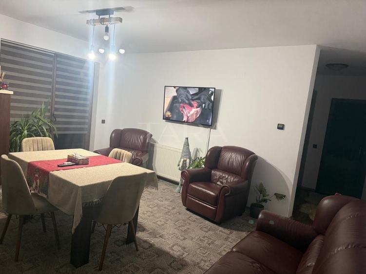 Apartament cu 4 camere în Florești