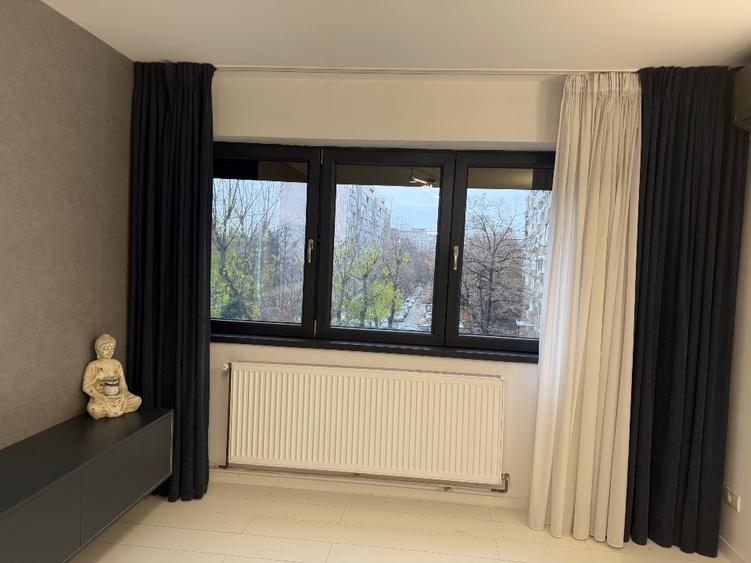 Apartament cu 3 camere decomandat, mobilat în Drumul Taberei