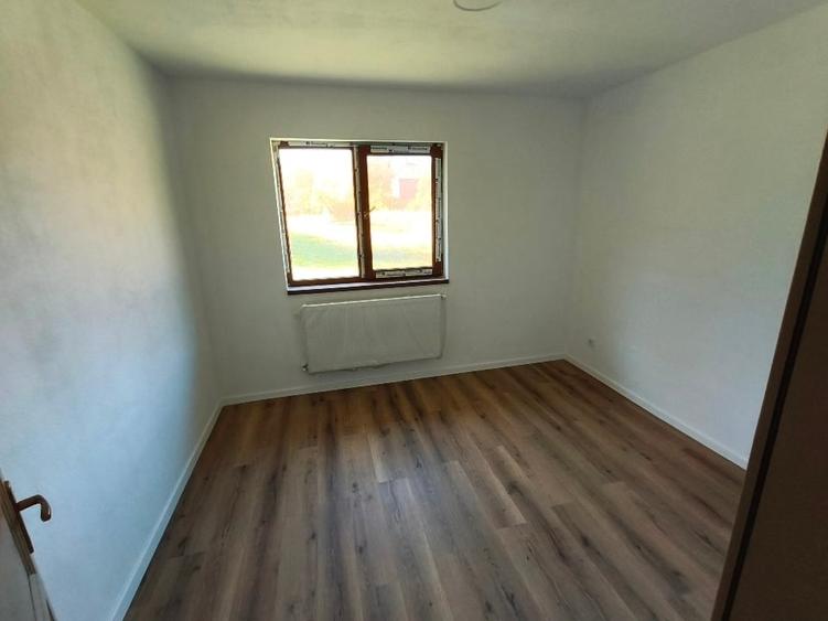 Casă individuală cu 4 camere cu Teren 500 Mp în Exterior Nord