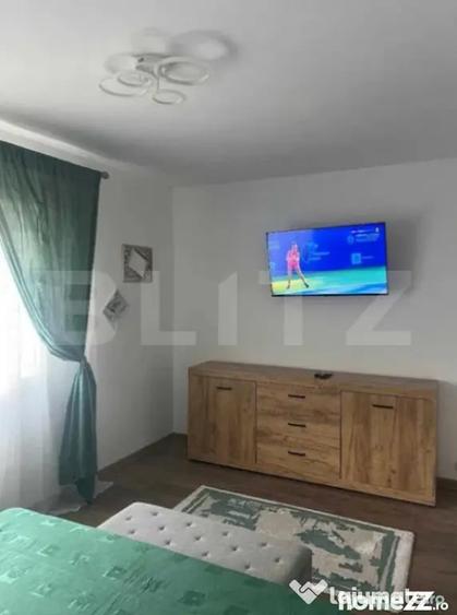 Apartament cu 2 camere semidecomandat în Gemenii