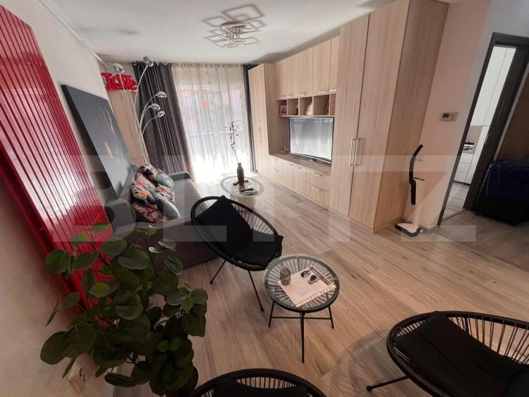Apartament cu 2 camere semidecomandat, mobilat în Iris