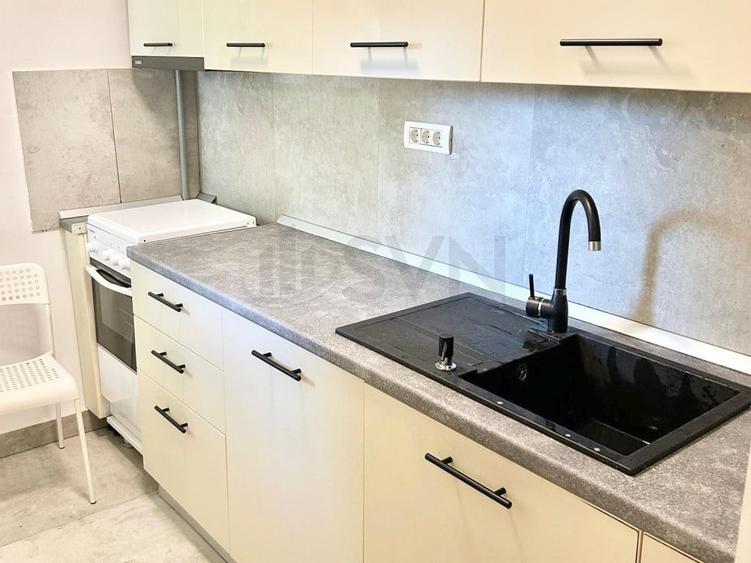 Apartament cu 3 camere decomandat în Domenii