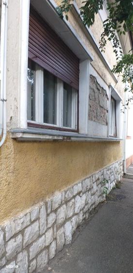 Casa singur in curte, 3 camere, pivnita si garaj - 9