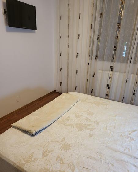 Apartament cu 2 camere decomandat în Bratia din Deal