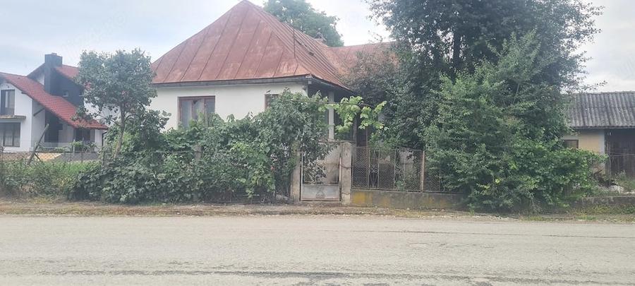 Casă cu Teren 44 Mp în Chiuza