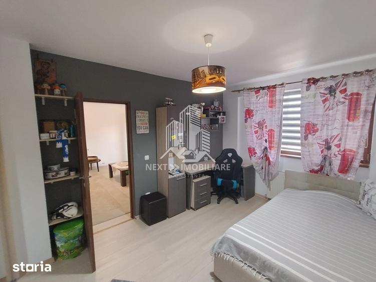 Apartament cu 3 camere, mobilat în Viile Noi