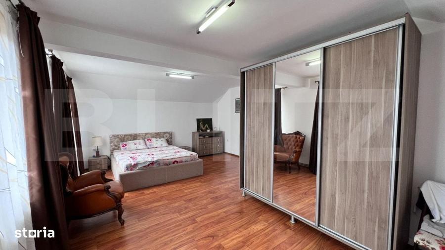 Casă cu 4 camere în Calea București