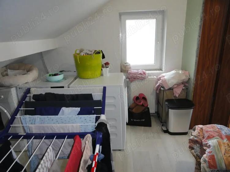 Casă cu 5 camere cu Teren 500 Mp în Central