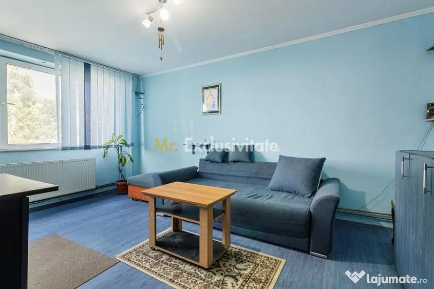 Apartament cu 3 camere decomandat în Drumul Taberei