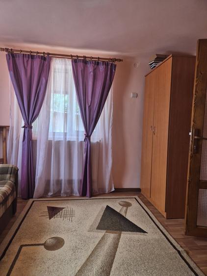 Casă cu 4 camere în Iordăcheanu