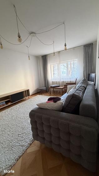 Apartament cu 3 camere decomandat, mobilat în Obcini