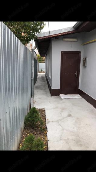 Casă cu 3 camere cu Teren 200 Mp în Rahova