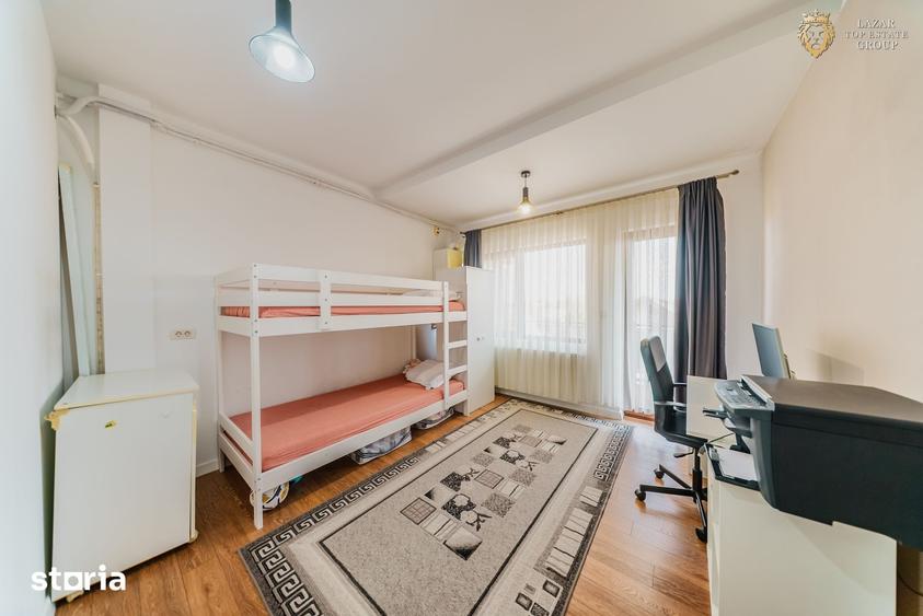 Apartament cu 2 camere decomandat în Pârneava