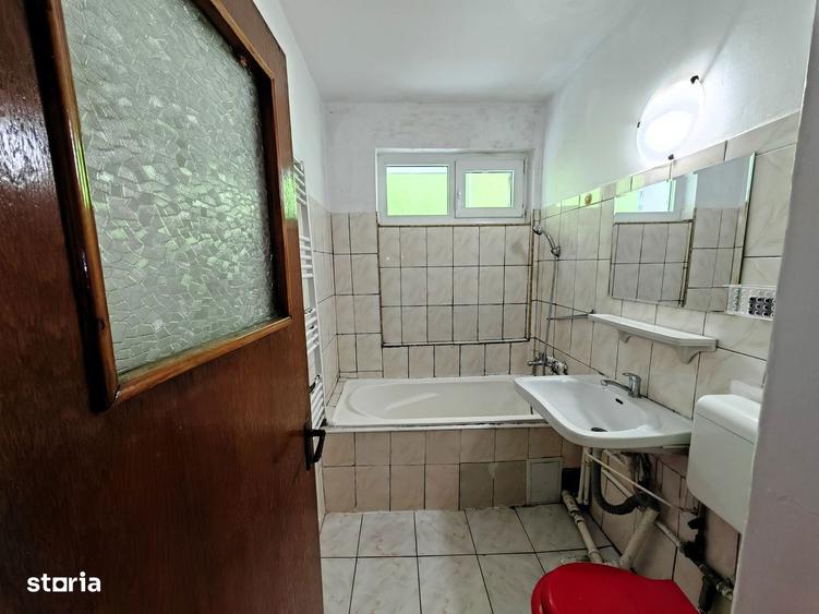 Apartament cu 2 camere semidecomandat, mobilat în Gară