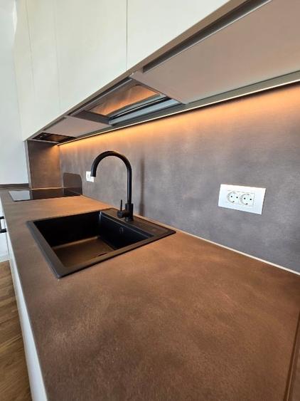Apartament cu 2 camere decomandat în Băneasa