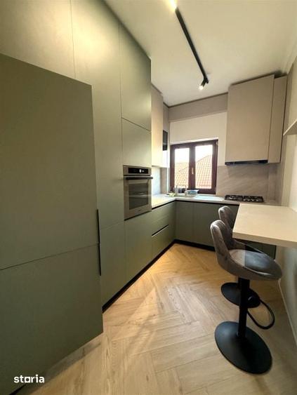 Apartament cu 2 camere decomandat în Calea București