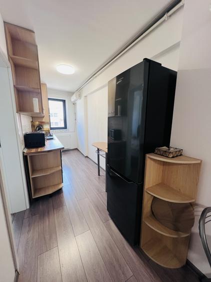 Apartament cu 2 camere semidecomandat, mobilat în Foișorul de Foc