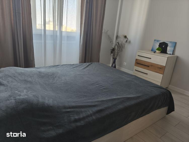 Apartament cu 3 camere în Drumul Taberei