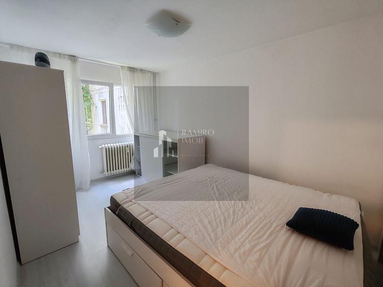 Apartament cu 3 camere semidecomandat, mobilat în Brâncoveanu